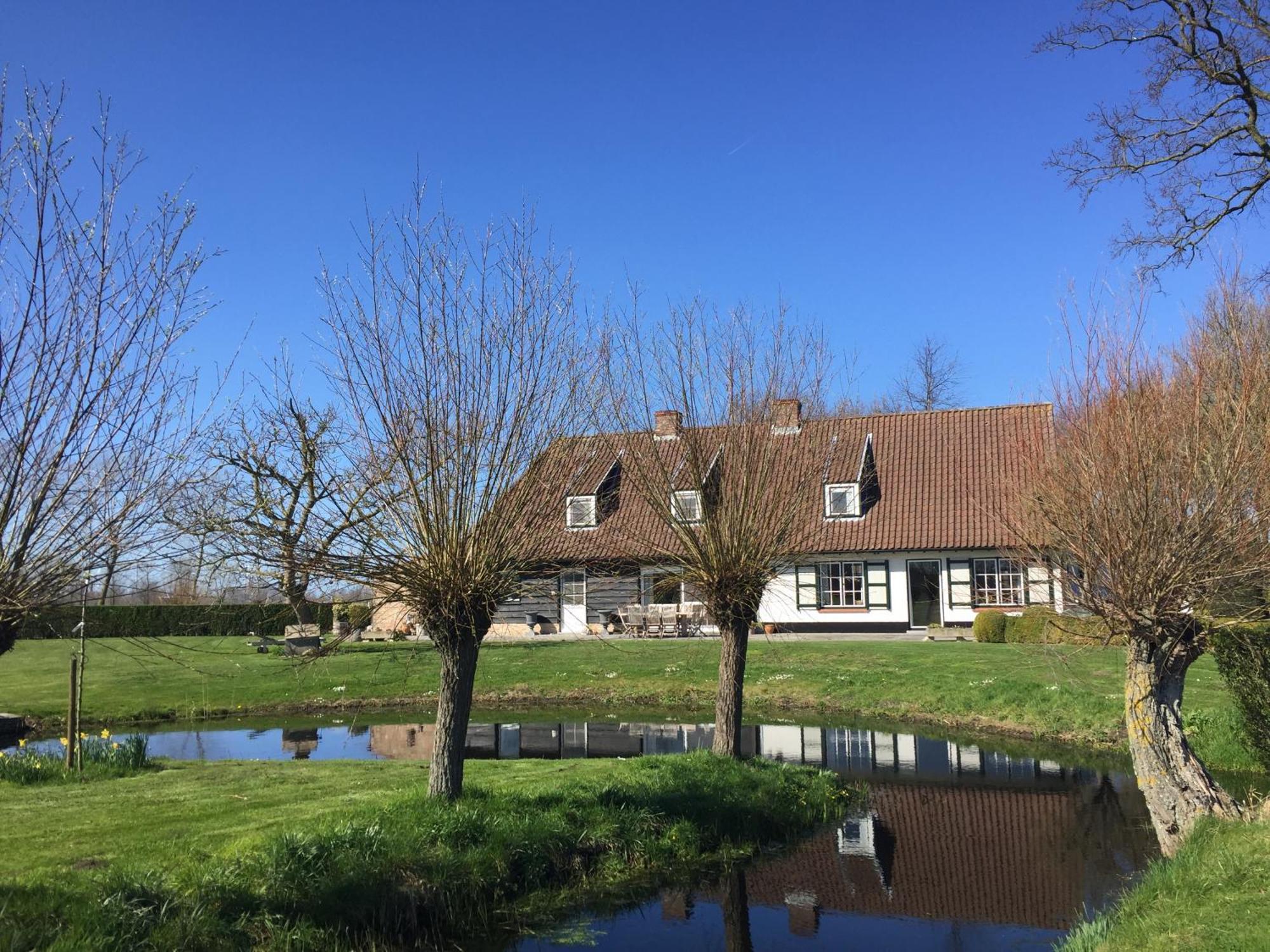 Logies De Meerkoet Brygge Exteriör bild